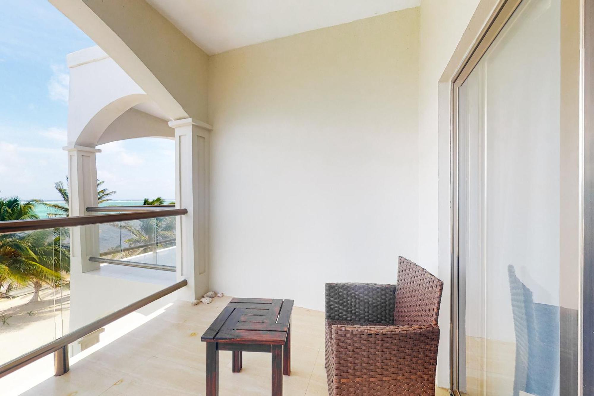 Blue Water Beach Villas San Pedro  Kamer foto