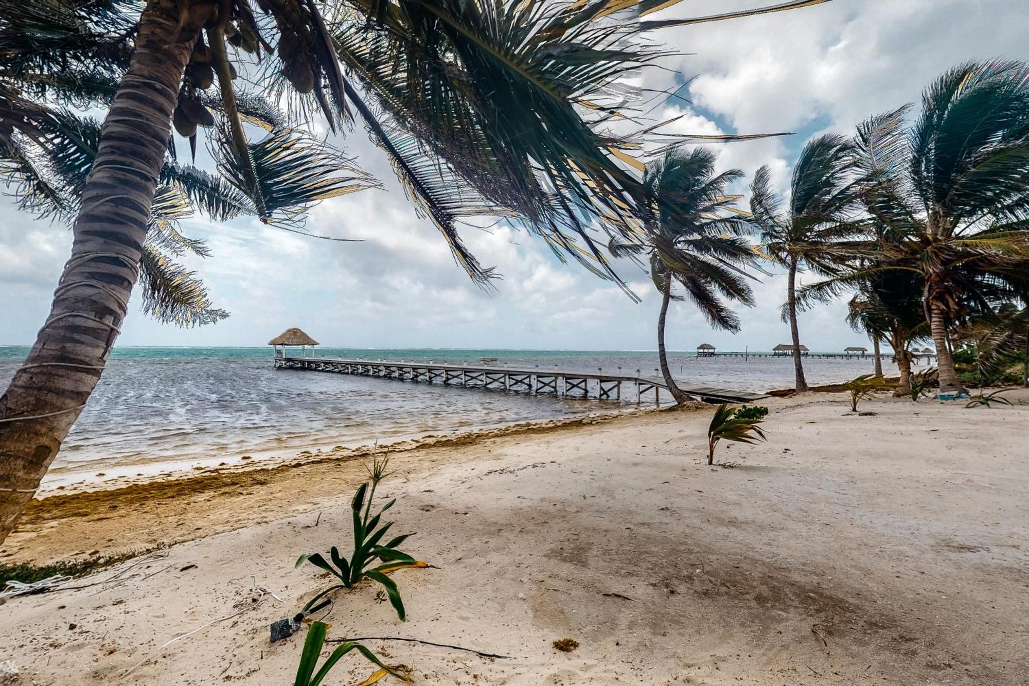 Blue Water Beach Villas San Pedro  Kamer foto