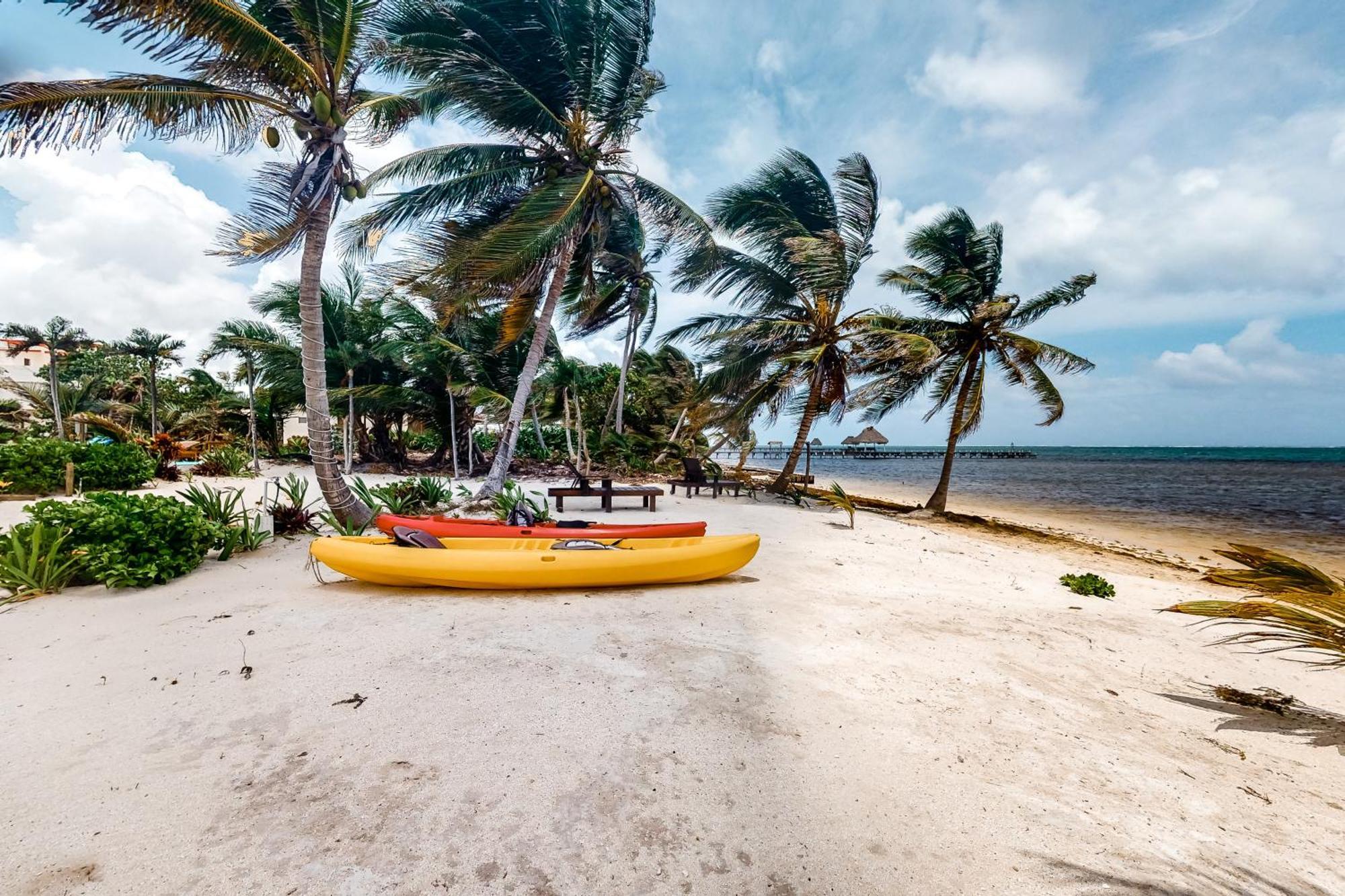 Blue Water Beach Villas San Pedro  Kamer foto
