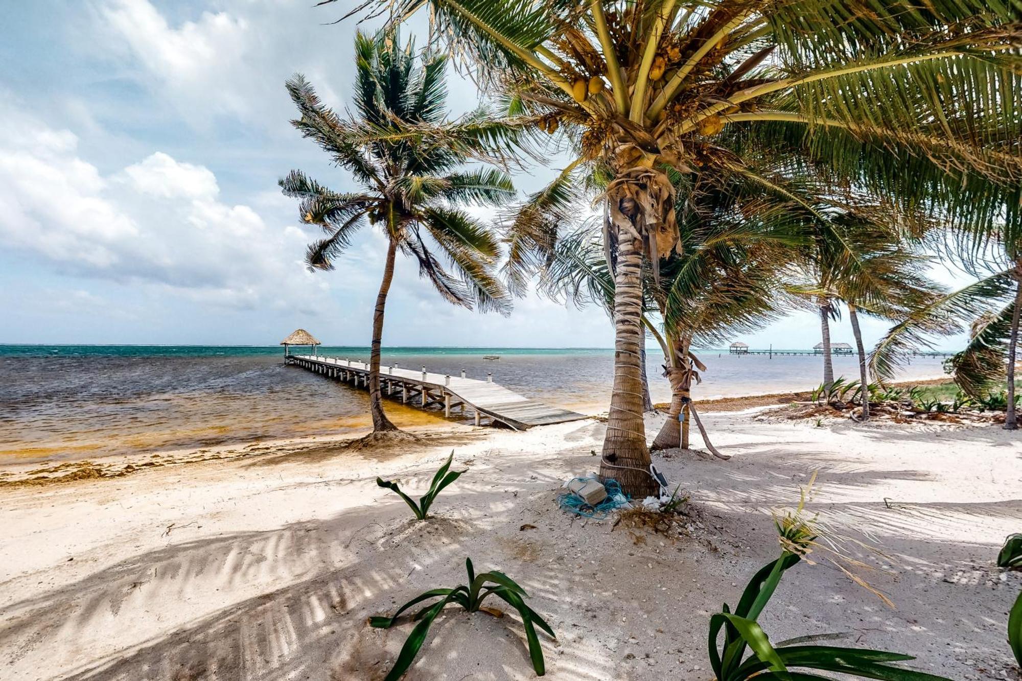 Blue Water Beach Villas San Pedro  Kamer foto