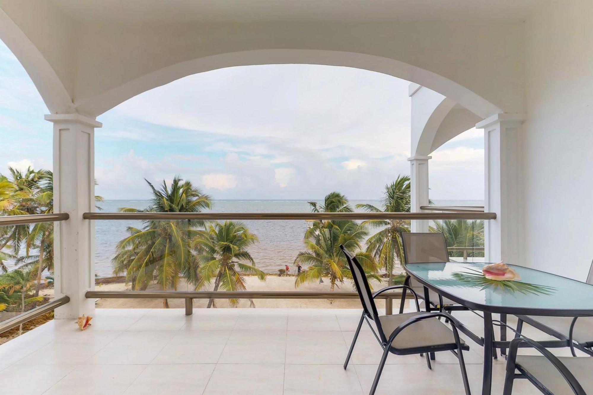 Blue Water Beach Villas San Pedro  Kamer foto