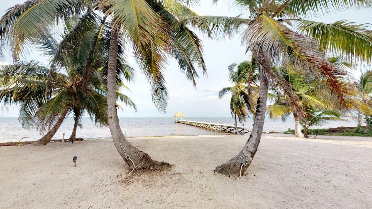 Blue Water Beach Villas San Pedro  Kamer foto